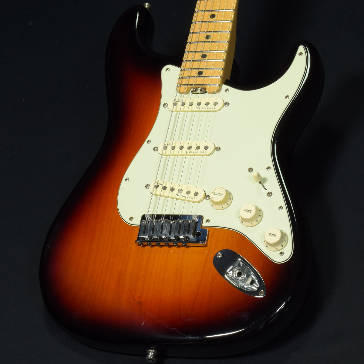 [SN US19005477] USED Fender USA Fender USA / American Elite Stratocaster 3-Tone Sunburst / Maple Fingerboard [20]