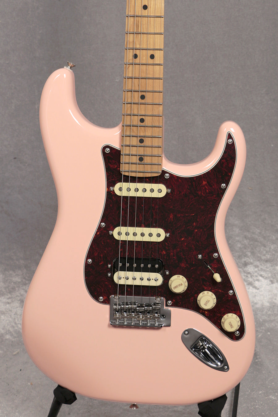 [SN MX22150377] USED Fender / Player Series Limited Edition Strataocaster HSS Shell Pink [06]