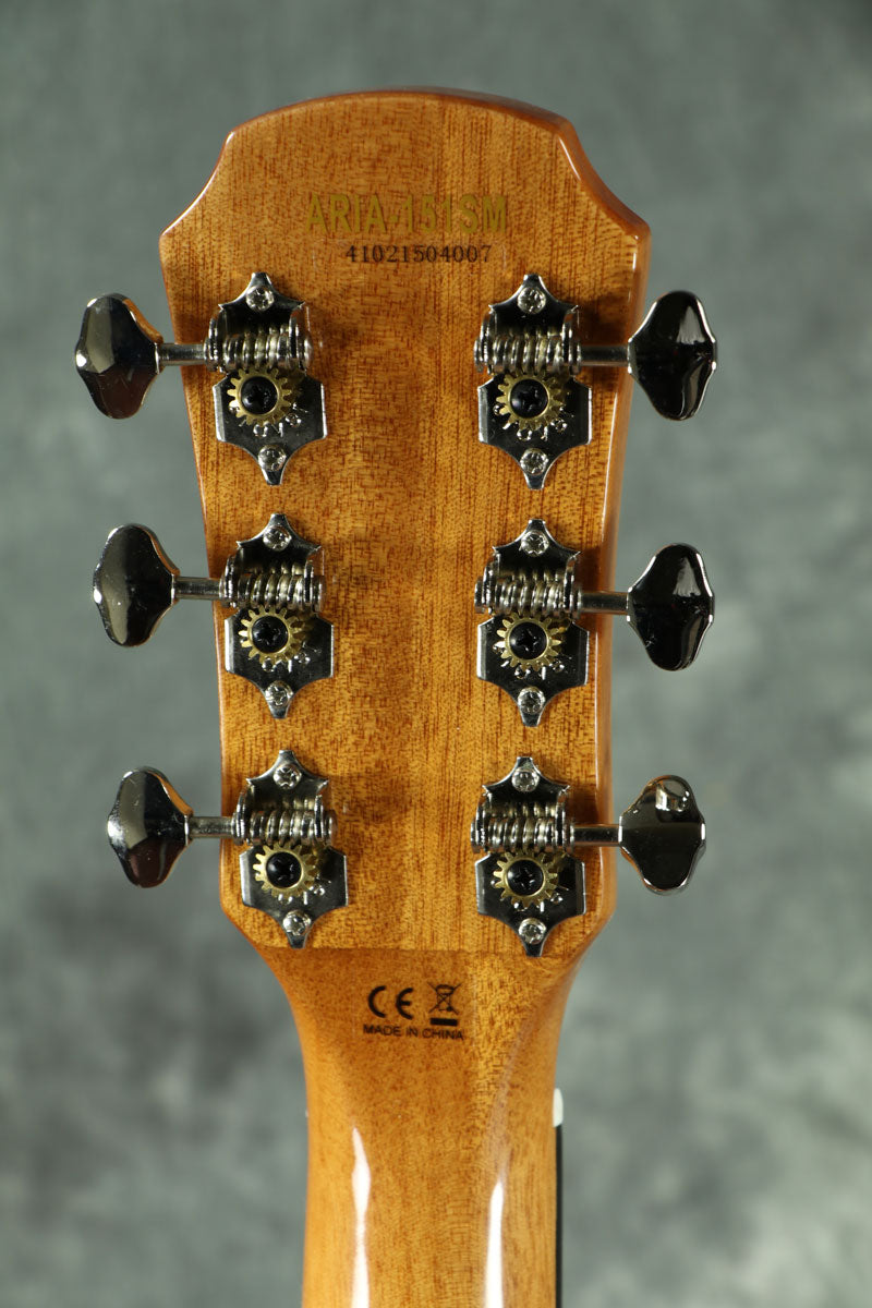 USED ARIA / ARIA-151SM SUPER MARIO Mini Acoustic Guitar Body Mini Guitar Acoustic Guitar Aria Folk Guitar [05]
